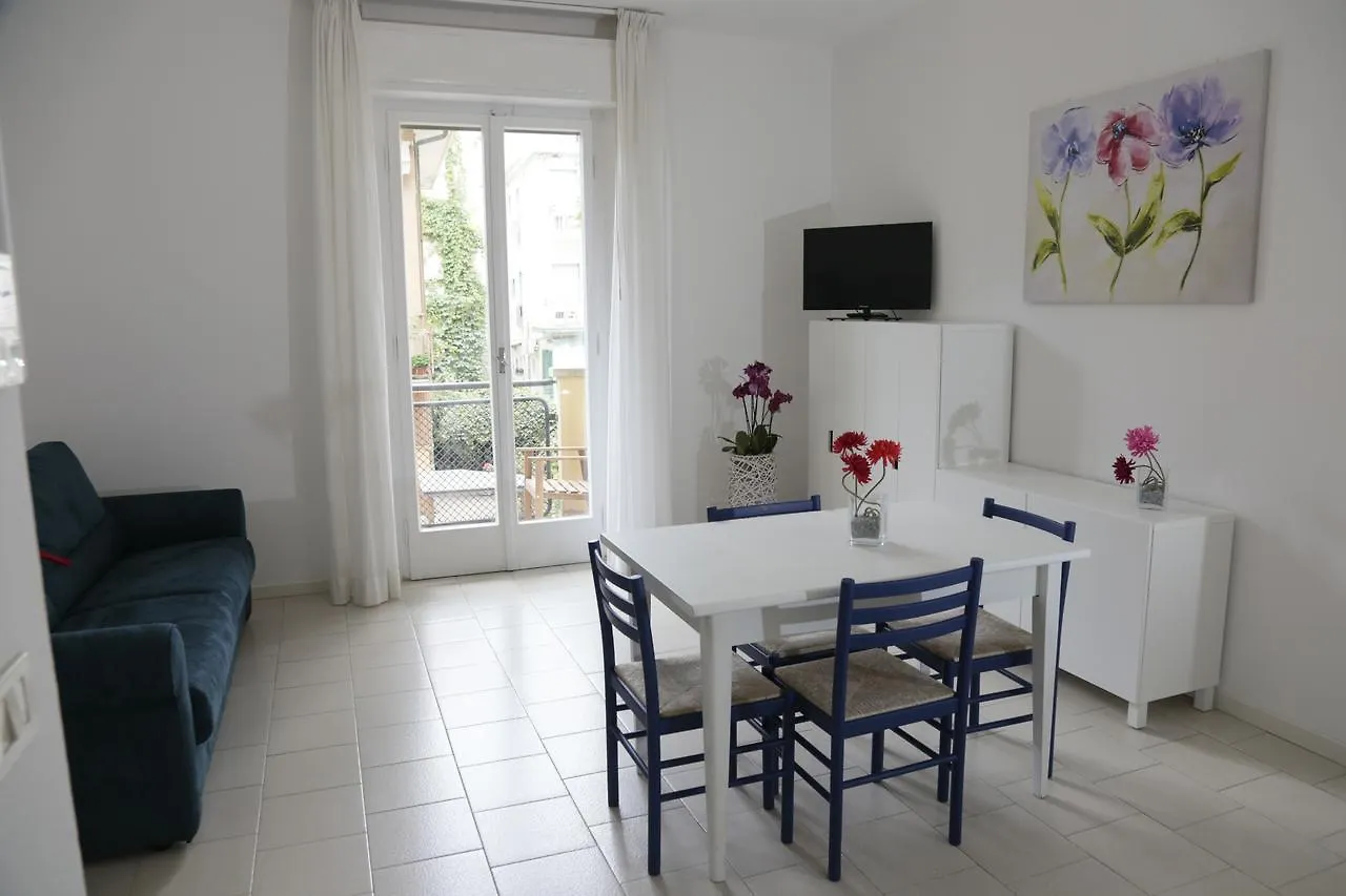 Residence Villa Ofelia Rimini 3*,  Itálie